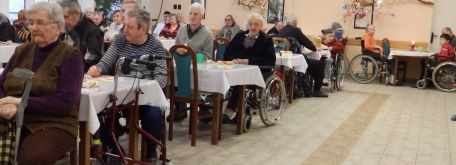 Štedrovečerné  posedenie - PC242933